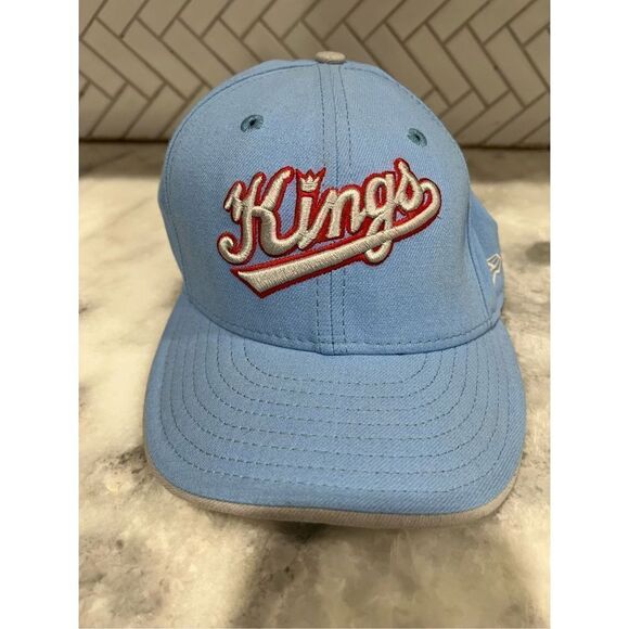 Retro Sacramento Kings NBA Throwback New Era 59FIFTY Fitted Cap Light Blue 7 3/8